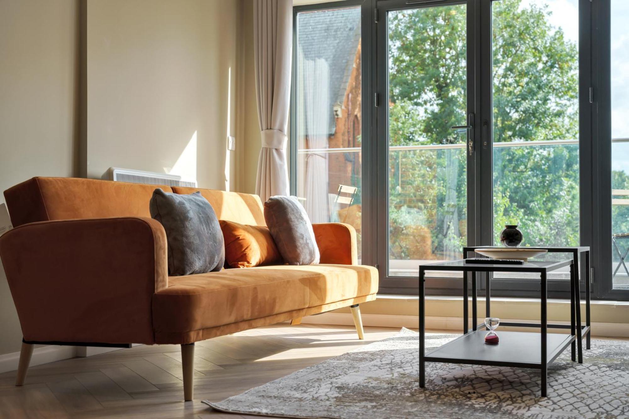 Oyo Fine B&B Hanwell Екстериор снимка
