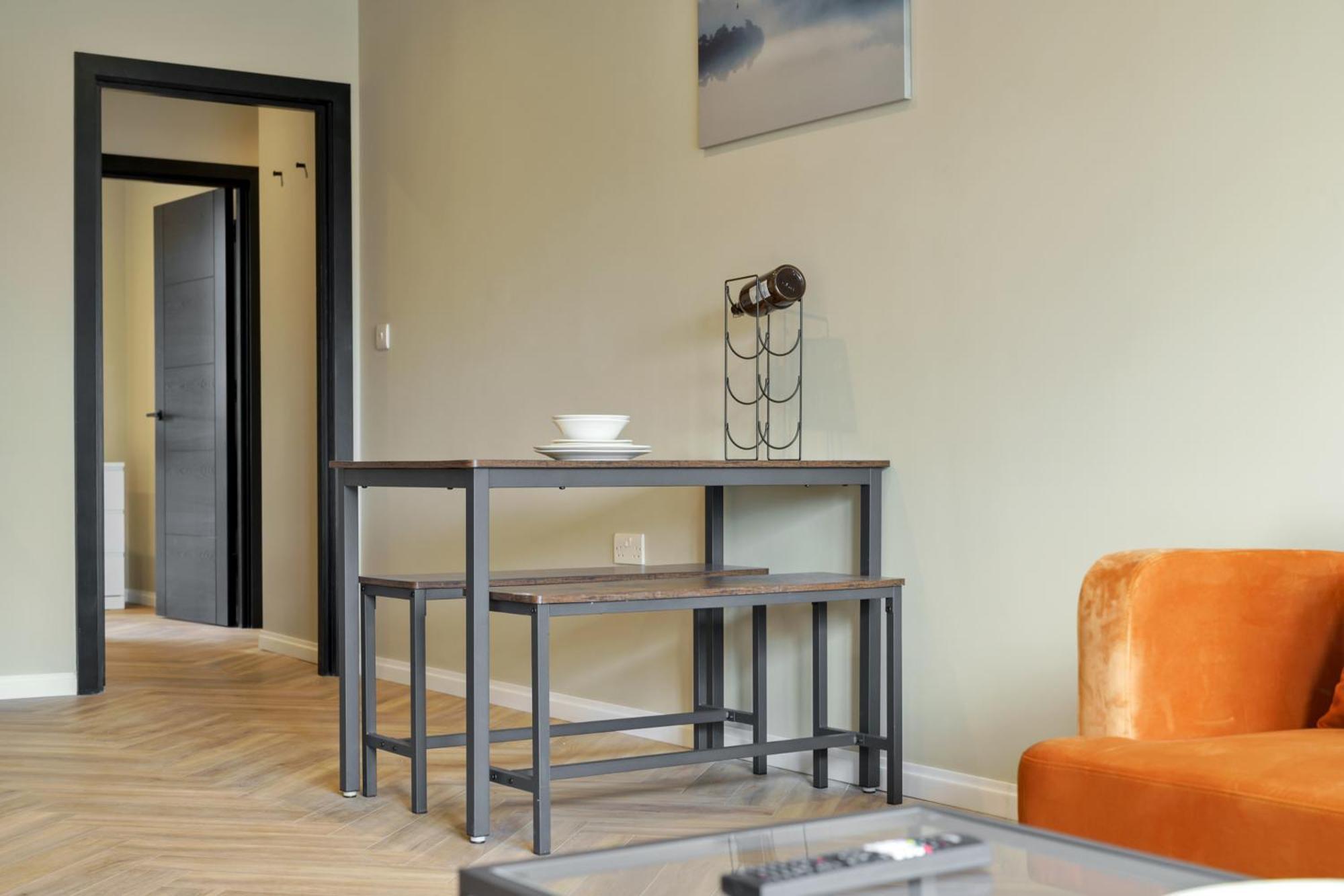 Oyo Fine B&B Hanwell Екстериор снимка