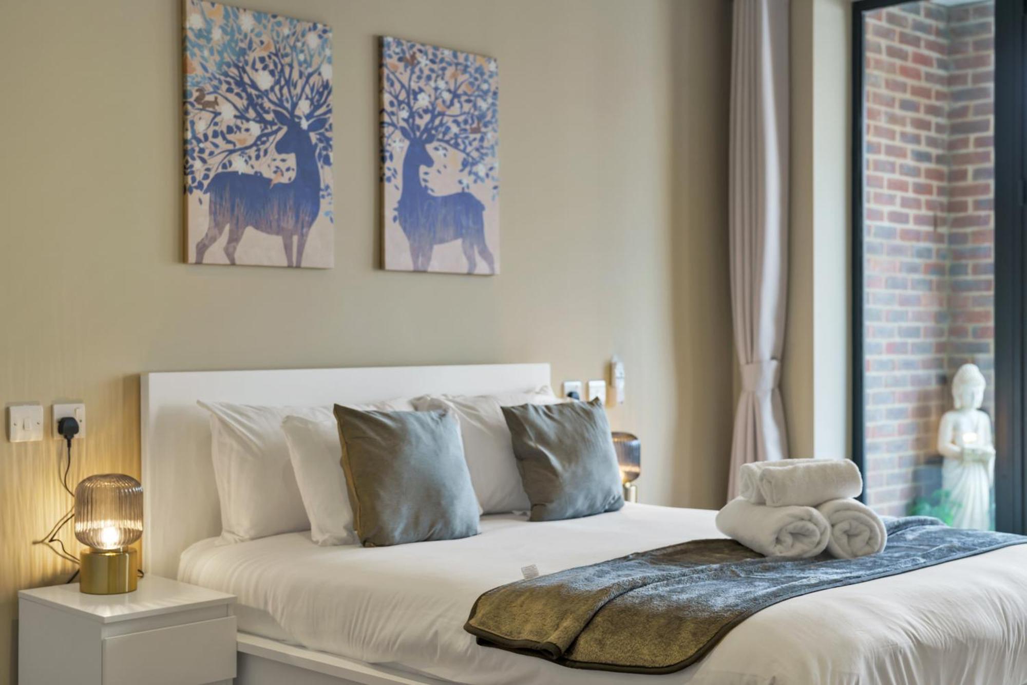 Oyo Fine B&B Hanwell Екстериор снимка